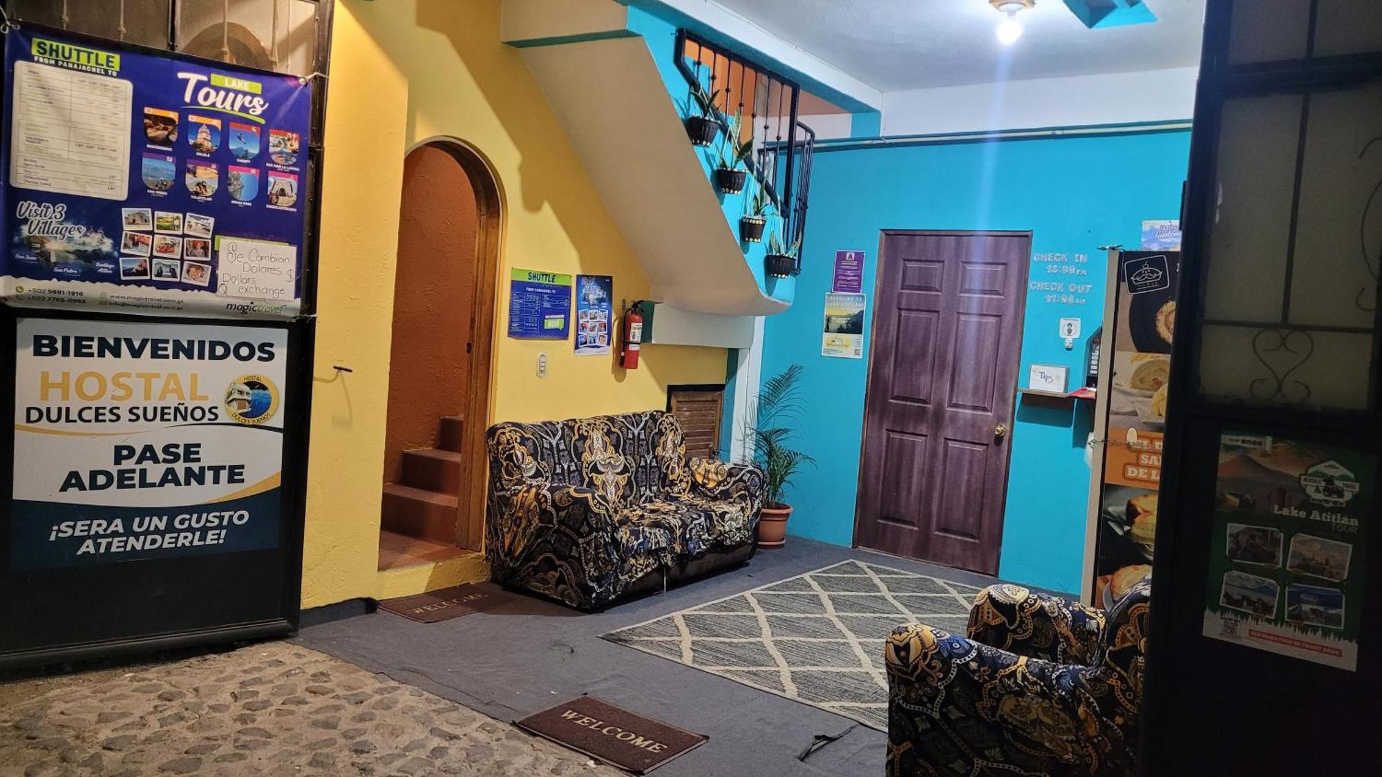 Hostal Dulces Suenos Panajachel Exteriér fotografie