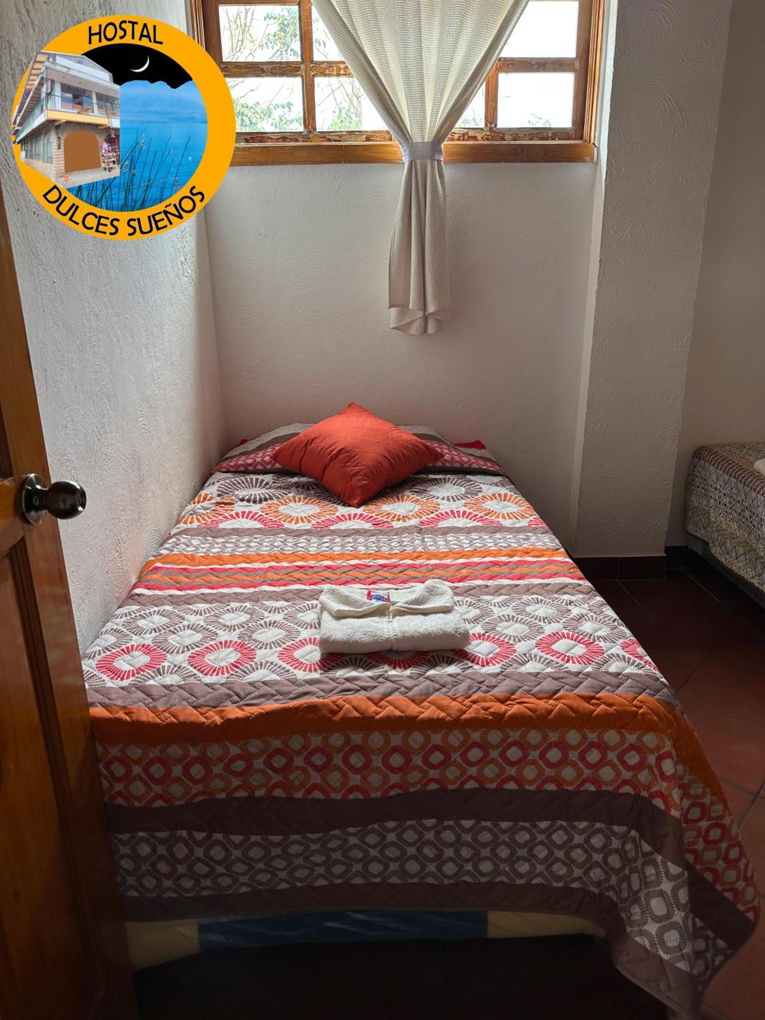Hostal Dulces Suenos Panajachel Exteriér fotografie