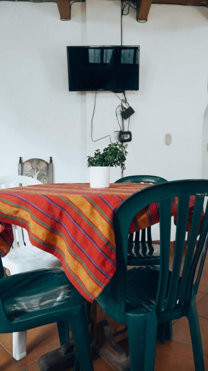 Hostal Dulces Suenos Panajachel Exteriér fotografie