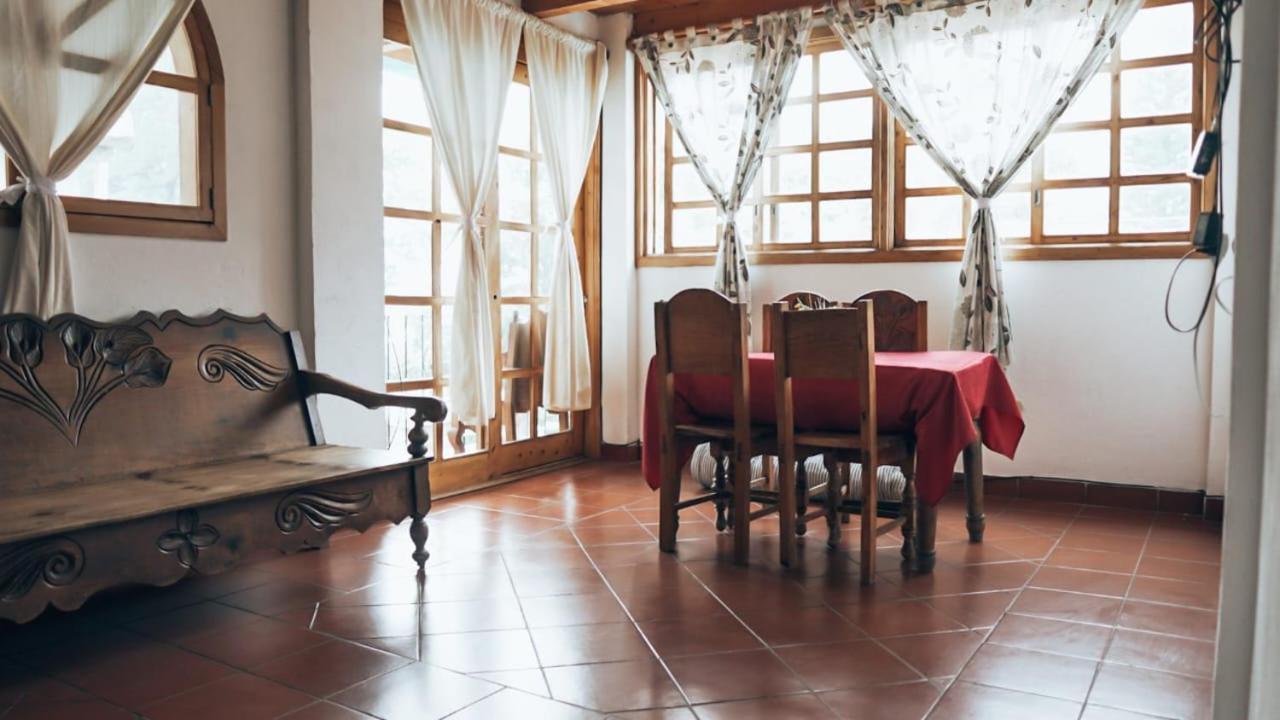 Hostal Dulces Suenos Panajachel Exteriér fotografie